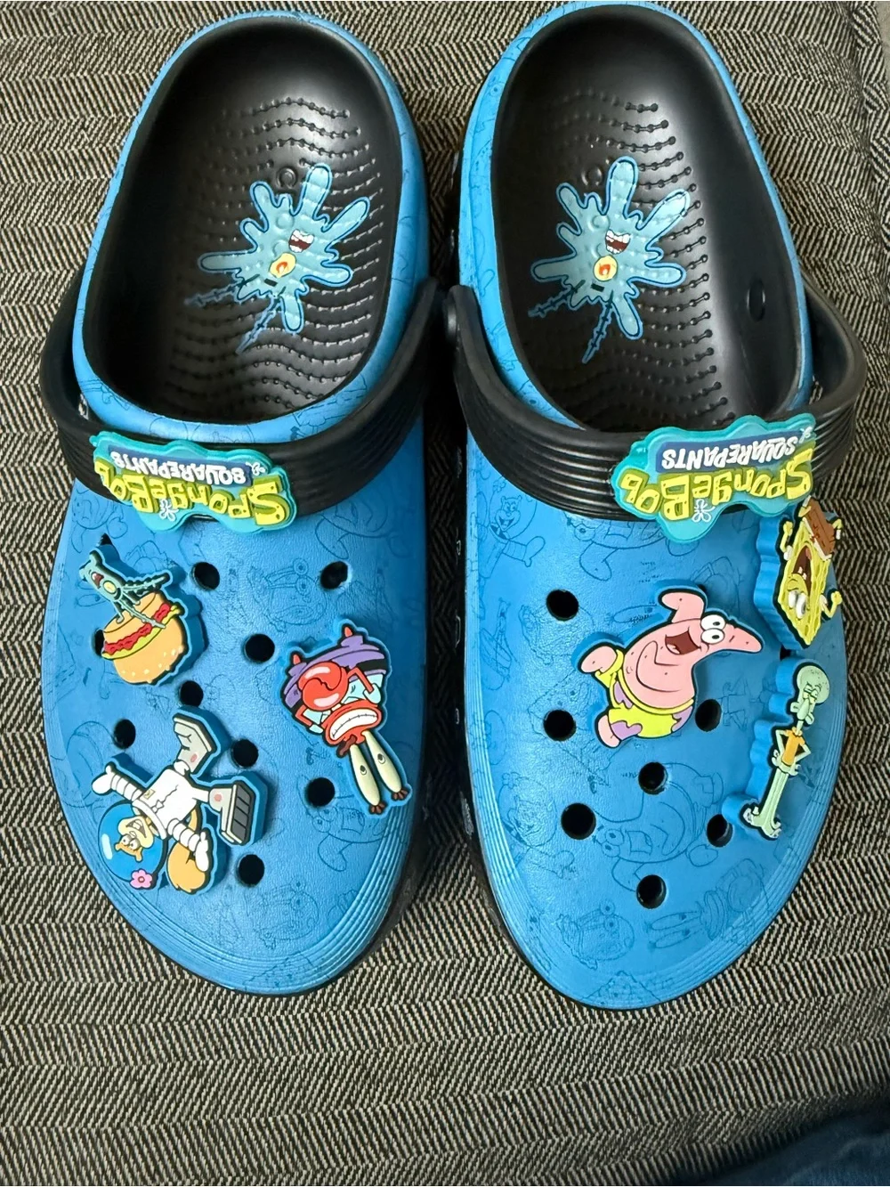SpongeBob SquarePants Crocs - Picture 1 of 5